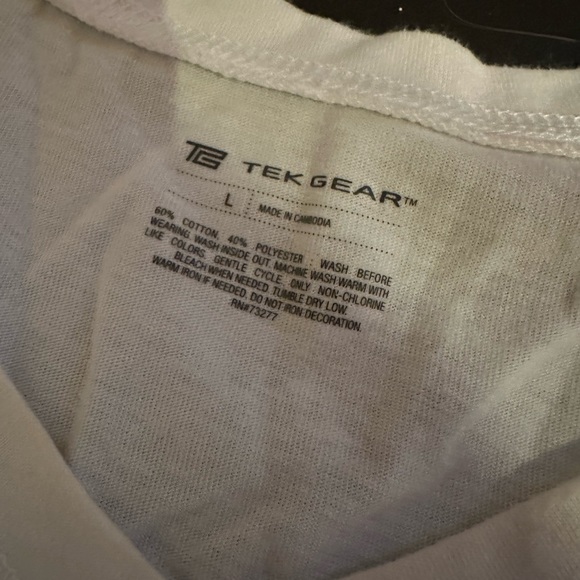 White tshirt - womens - Picture 2 of 2